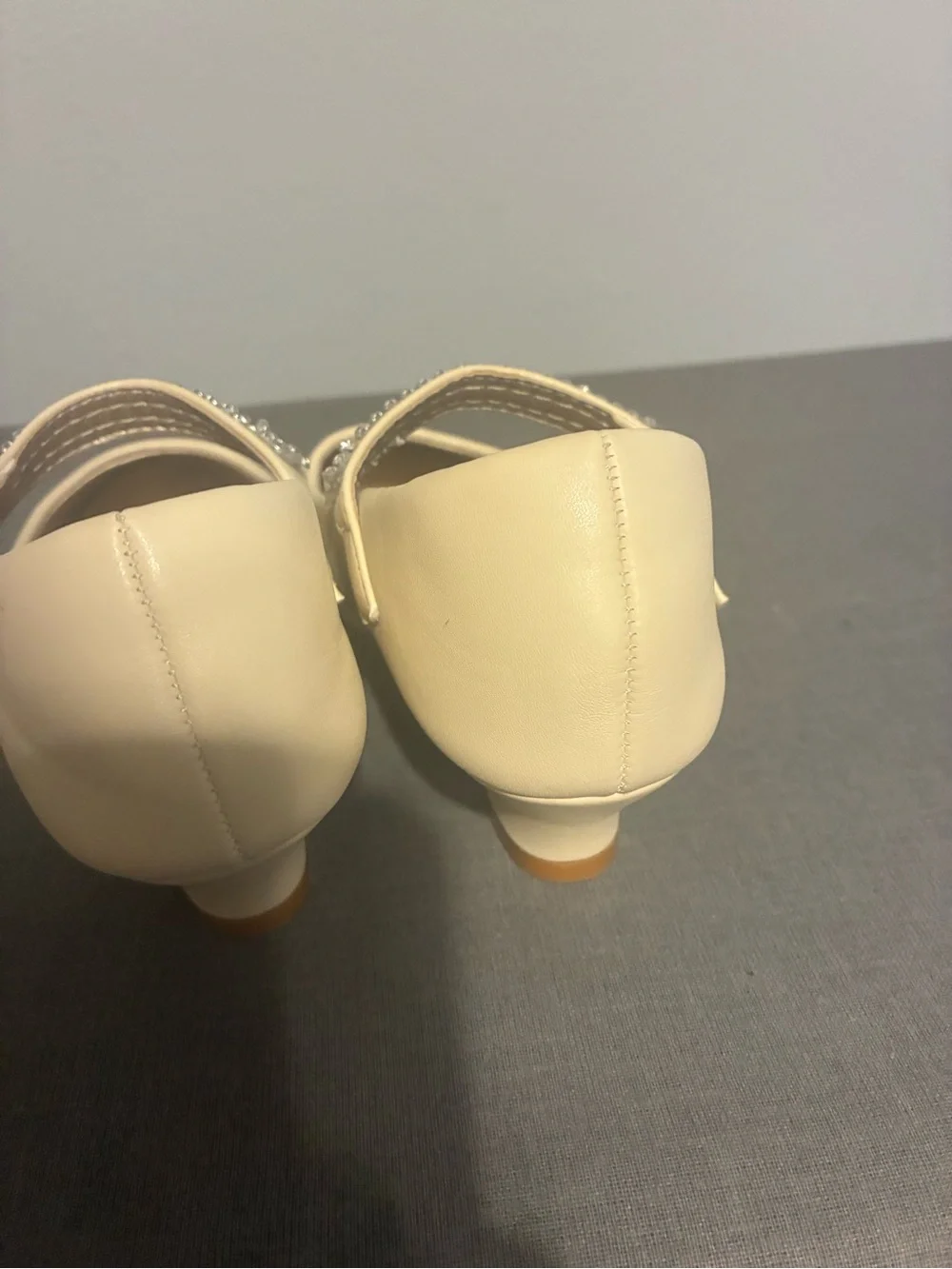 Girls Beige Mary Jane Dress Shoes with Rhinestone Strap size 10
